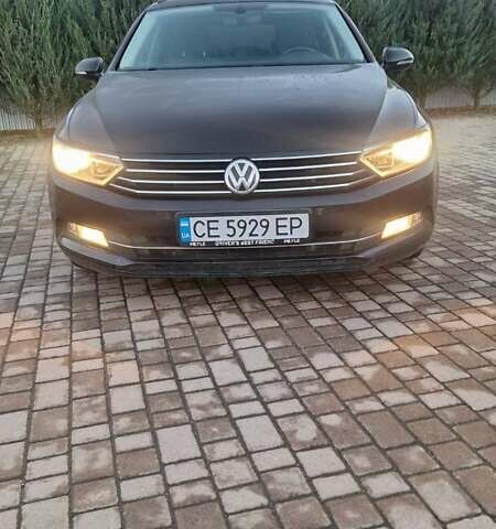 Черный Фольксваген Пассат, объемом двигателя 2 л и пробегом 306 тыс. км за 15200 $, фото 7 на Automoto.ua