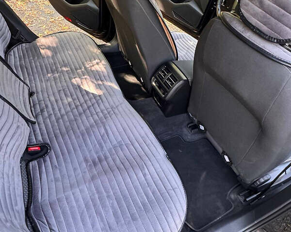 Чорний Фольксваген Пассат, об'ємом двигуна 2 л та пробігом 320 тис. км за 14650 $, фото 14 на Automoto.ua