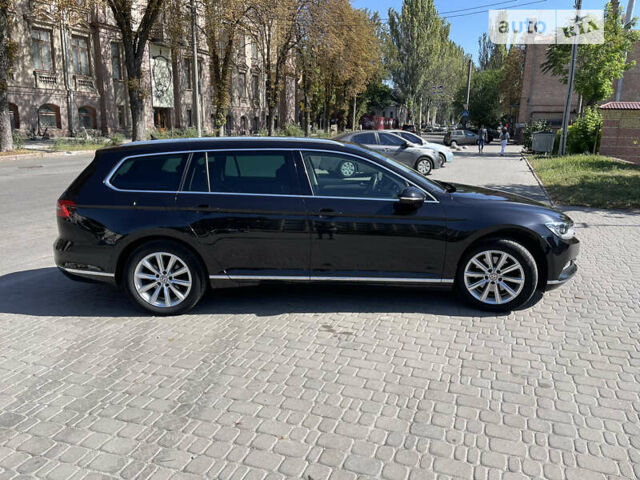 Черный Фольксваген Пассат, объемом двигателя 1.97 л и пробегом 109 тыс. км за 24900 $, фото 19 на Automoto.ua