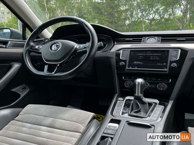 Черный Фольксваген Пассат, объемом двигателя 2 л и пробегом 244 тыс. км за 15800 $, фото 11 на Automoto.ua