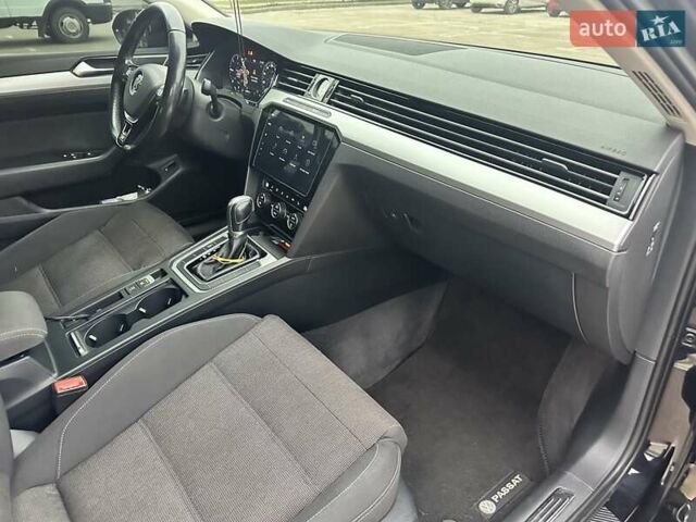 Чорний Фольксваген Пассат, об'ємом двигуна 1.97 л та пробігом 330 тис. км за 13300 $, фото 30 на Automoto.ua