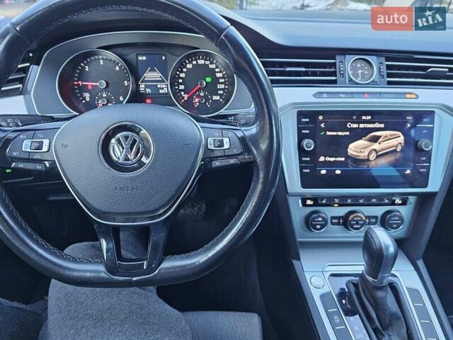 Черный Фольксваген Пассат, объемом двигателя 2 л и пробегом 332 тыс. км за 14900 $, фото 13 на Automoto.ua
