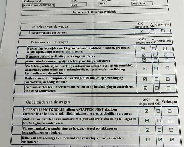 Черный Фольксваген Пассат, объемом двигателя 1.6 л и пробегом 247 тыс. км за 15500 $, фото 93 на Automoto.ua