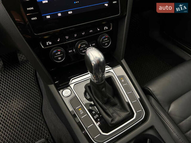 Черный Фольксваген Пассат, объемом двигателя 1.97 л и пробегом 220 тыс. км за 19444 $, фото 21 на Automoto.ua