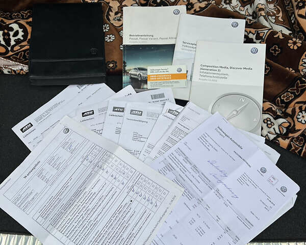 Черный Фольксваген Пассат, объемом двигателя 1.97 л и пробегом 271 тыс. км за 14500 $, фото 19 на Automoto.ua