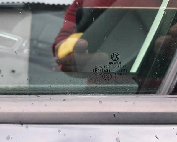 Черный Фольксваген Пассат, объемом двигателя 1.97 л и пробегом 282 тыс. км за 14700 $, фото 5 на Automoto.ua