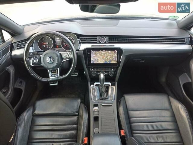 Черный Фольксваген Пассат, объемом двигателя 2 л и пробегом 189 тыс. км за 16990 $, фото 12 на Automoto.ua