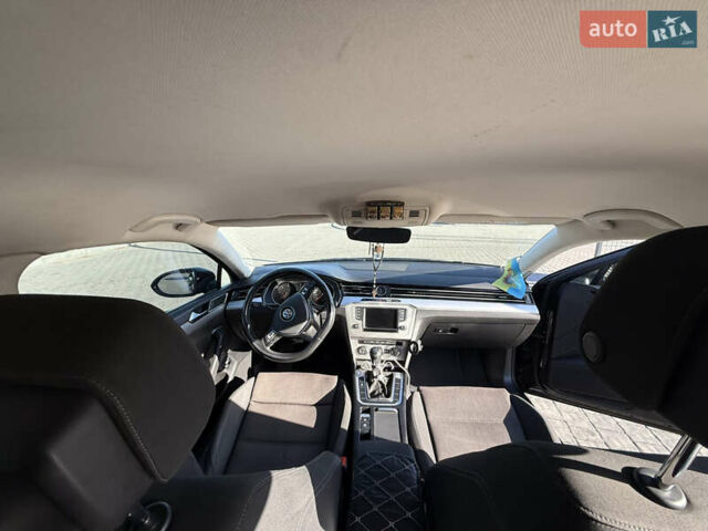 Чорний Фольксваген Пассат, об'ємом двигуна 1.6 л та пробігом 344 тис. км за 12000 $, фото 17 на Automoto.ua