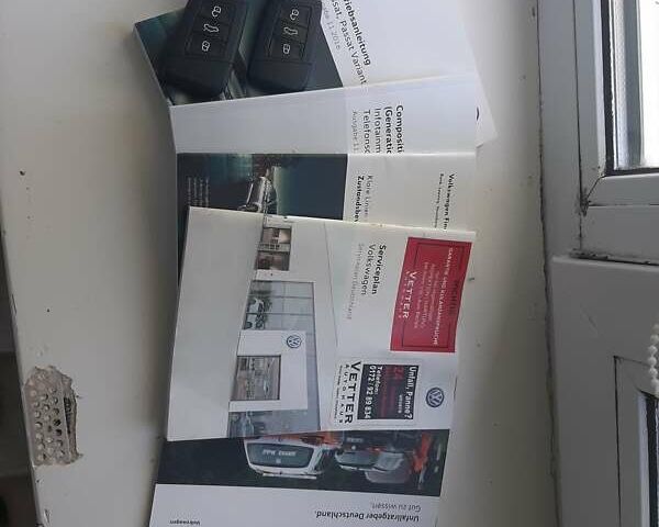 Черный Фольксваген Пассат, объемом двигателя 1.97 л и пробегом 282 тыс. км за 14700 $, фото 1 на Automoto.ua