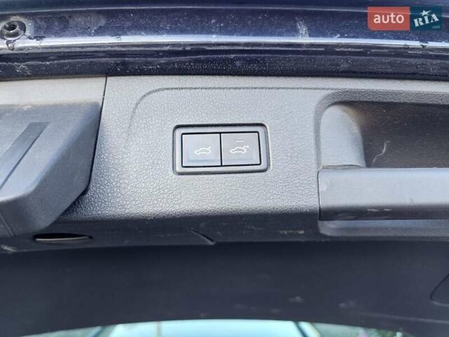 Черный Фольксваген Пассат, объемом двигателя 2 л и пробегом 332 тыс. км за 14900 $, фото 24 на Automoto.ua