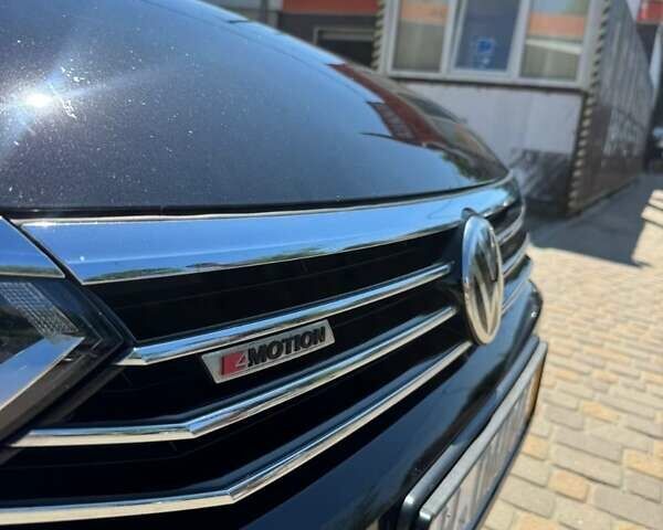 Черный Фольксваген Пассат, объемом двигателя 1.97 л и пробегом 268 тыс. км за 16800 $, фото 18 на Automoto.ua