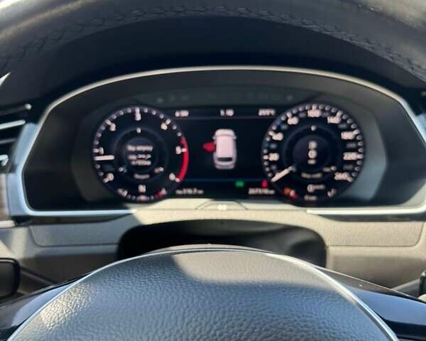 Черный Фольксваген Пассат, объемом двигателя 1.97 л и пробегом 268 тыс. км за 16800 $, фото 19 на Automoto.ua