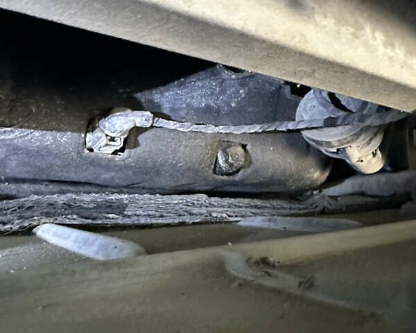 Черный Фольксваген Пассат, объемом двигателя 1.6 л и пробегом 222 тыс. км за 14200 $, фото 55 на Automoto.ua