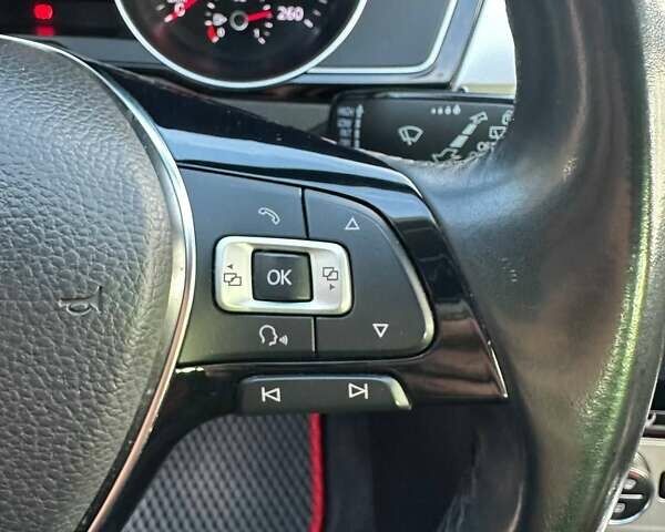 Черный Фольксваген Пассат, объемом двигателя 1.97 л и пробегом 250 тыс. км за 14300 $, фото 18 на Automoto.ua
