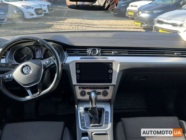 Черный Фольксваген Пассат, объемом двигателя 2 л и пробегом 183 тыс. км за 17200 $, фото 15 на Automoto.ua