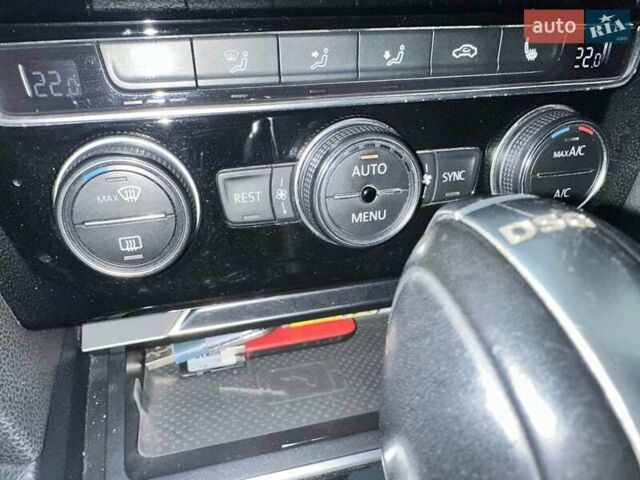 Чорний Фольксваген Пассат, об'ємом двигуна 1.97 л та пробігом 330 тис. км за 13300 $, фото 38 на Automoto.ua