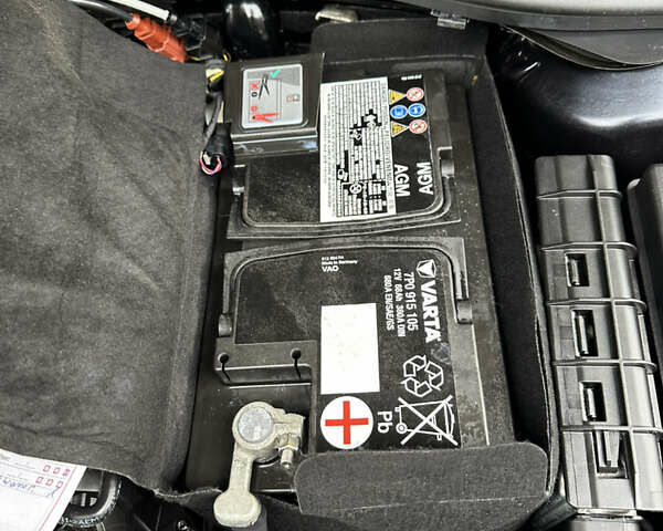 Черный Фольксваген Пассат, объемом двигателя 1.97 л и пробегом 216 тыс. км за 15999 $, фото 30 на Automoto.ua