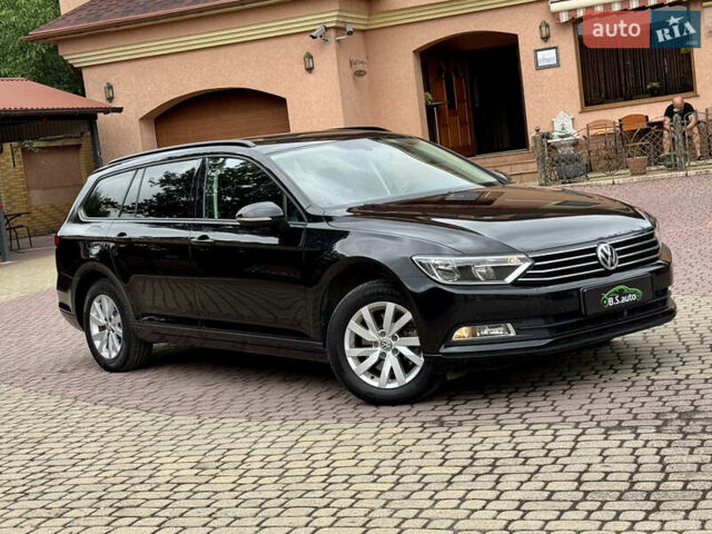Черный Фольксваген Пассат, объемом двигателя 2 л и пробегом 170 тыс. км за 17500 $, фото 2 на Automoto.ua