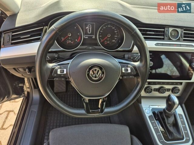 Чорний Фольксваген Пассат, об'ємом двигуна 2 л та пробігом 170 тис. км за 17200 $, фото 11 на Automoto.ua