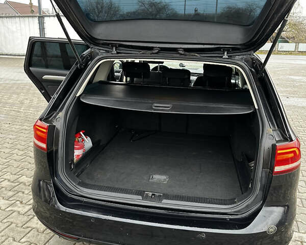 Черный Фольксваген Пассат, объемом двигателя 1.97 л и пробегом 258 тыс. км за 14300 $, фото 7 на Automoto.ua