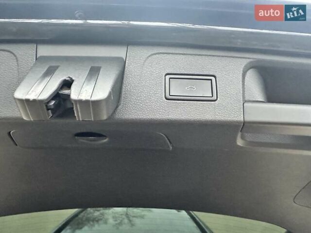 Чорний Фольксваген Пассат, об'ємом двигуна 1.97 л та пробігом 330 тис. км за 13300 $, фото 34 на Automoto.ua