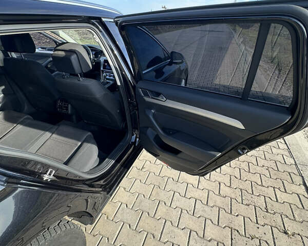 Черный Фольксваген Пассат, объемом двигателя 1.6 л и пробегом 222 тыс. км за 14200 $, фото 42 на Automoto.ua