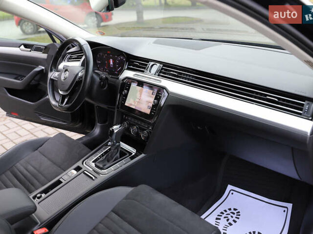 Черный Фольксваген Пассат, объемом двигателя 2 л и пробегом 195 тыс. км за 17200 $, фото 10 на Automoto.ua