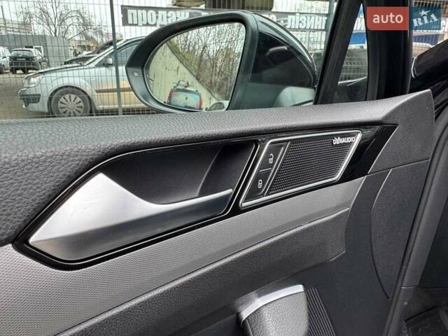 Чорний Фольксваген Пассат, об'ємом двигуна 2 л та пробігом 190 тис. км за 17900 $, фото 18 на Automoto.ua