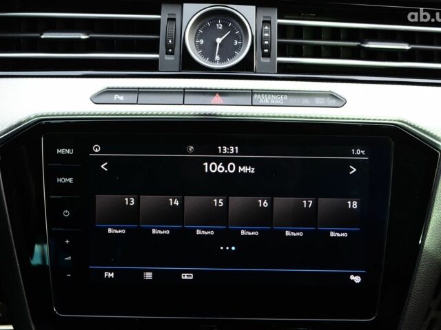 Черный Фольксваген Пассат, объемом двигателя 2 л и пробегом 281 тыс. км за 18200 $, фото 18 на Automoto.ua