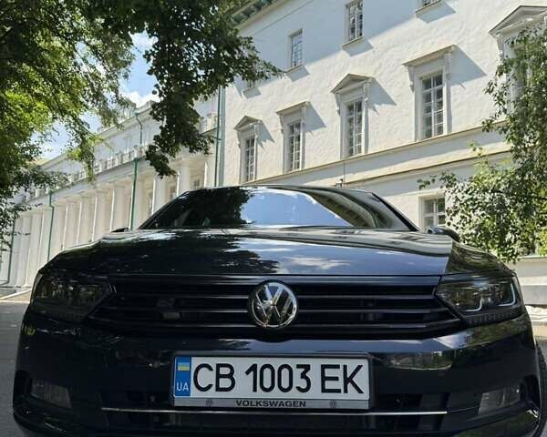 Черный Фольксваген Пассат, объемом двигателя 1.97 л и пробегом 255 тыс. км за 14900 $, фото 4 на Automoto.ua