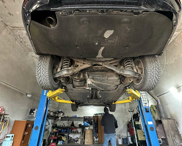 Черный Фольксваген Пассат, объемом двигателя 1.6 л и пробегом 222 тыс. км за 14200 $, фото 63 на Automoto.ua