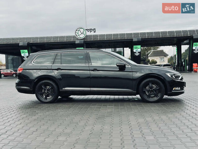 Черный Фольксваген Пассат, объемом двигателя 1.97 л и пробегом 216 тыс. км за 15999 $, фото 4 на Automoto.ua