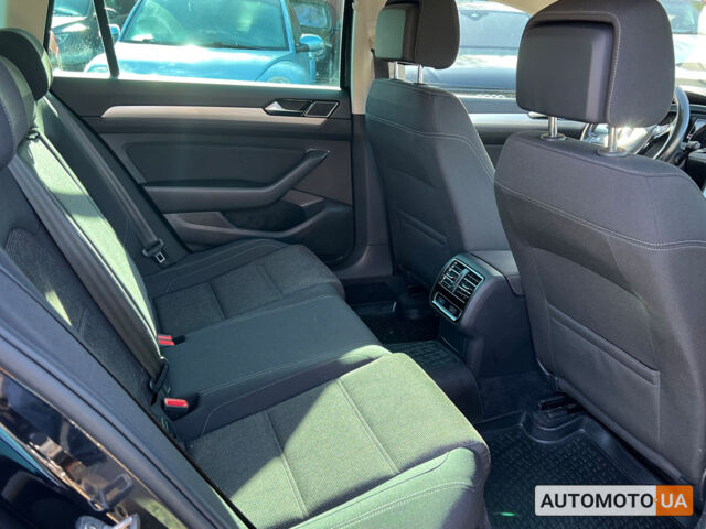 Черный Фольксваген Пассат, объемом двигателя 2 л и пробегом 183 тыс. км за 17200 $, фото 18 на Automoto.ua