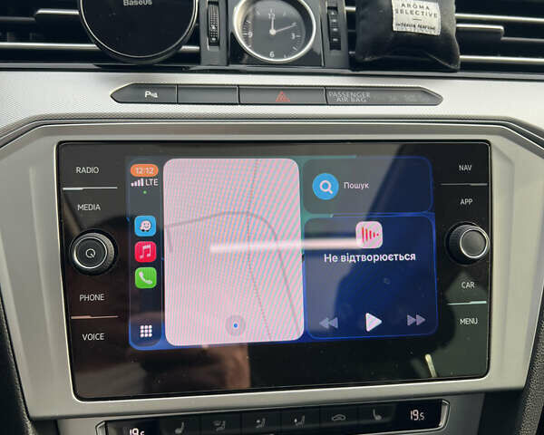 Черный Фольксваген Пассат, объемом двигателя 1.97 л и пробегом 249 тыс. км за 16900 $, фото 25 на Automoto.ua