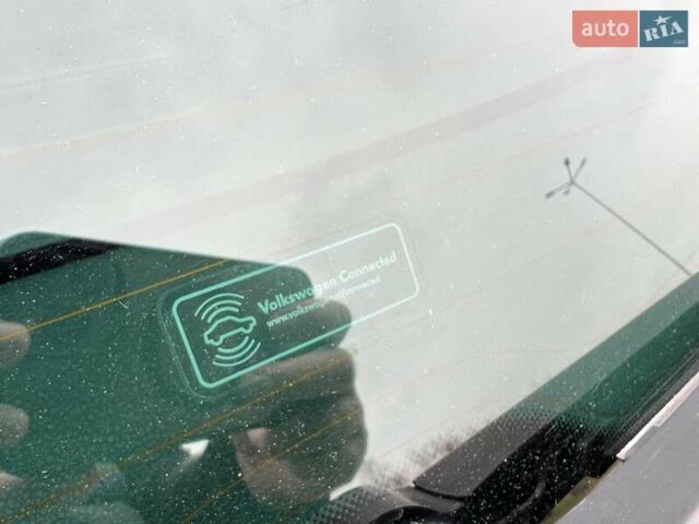 Черный Фольксваген Пассат, объемом двигателя 1.6 л и пробегом 247 тыс. км за 15500 $, фото 65 на Automoto.ua