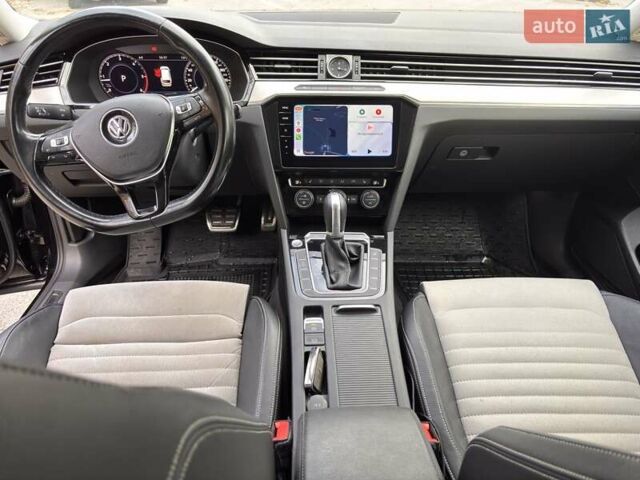 Чорний Фольксваген Пассат, об'ємом двигуна 1.97 л та пробігом 232 тис. км за 18500 $, фото 12 на Automoto.ua