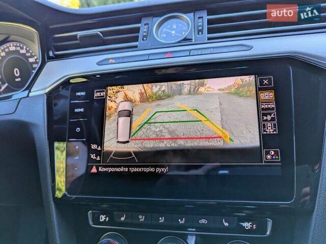 Фольксваген Пассат 2018 в Луцке на Automoto.ua Черный Фольксваген Пассат, объемом двигателя 1.97 л и пробегом 240 тыс. км за 19300 $, фото 14 на Automoto.ua