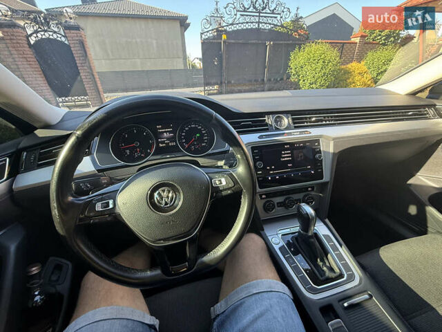 Черный Фольксваген Пассат, объемом двигателя 1.97 л и пробегом 236 тыс. км за 16500 $, фото 14 на Automoto.ua