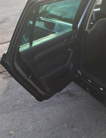 Черный Фольксваген Пассат, объемом двигателя 1.97 л и пробегом 200 тыс. км за 21700 $, фото 7 на Automoto.ua