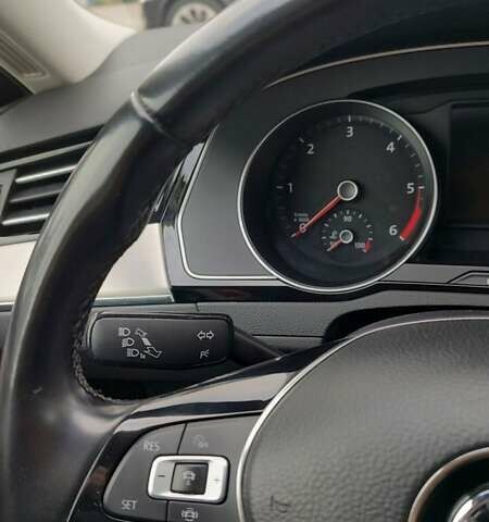 Чорний Фольксваген Пассат, об'ємом двигуна 1.97 л та пробігом 175 тис. км за 20625 $, фото 13 на Automoto.ua