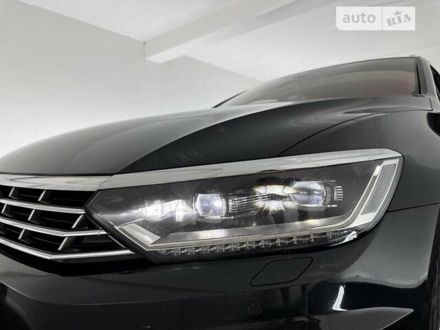 Черный Фольксваген Пассат, объемом двигателя 2 л и пробегом 228 тыс. км за 21500 $, фото 3 на Automoto.ua