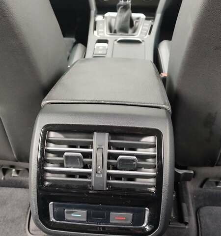 Чорний Фольксваген Пассат, об'ємом двигуна 1.97 л та пробігом 175 тис. км за 20625 $, фото 19 на Automoto.ua