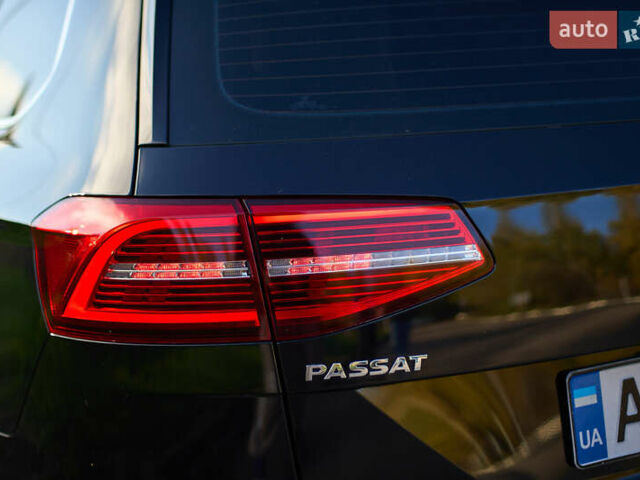 Чорний Фольксваген Пассат, об'ємом двигуна 2 л та пробігом 244 тис. км за 18500 $, фото 14 на Automoto.ua
