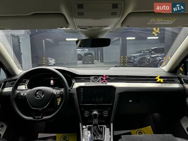 Чорний Фольксваген Пассат, об'ємом двигуна 1.97 л та пробігом 220 тис. км за 17800 $, фото 15 на Automoto.ua