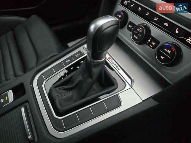 Фольксваген Пассат 2018 у Ковель на Automoto.ua Чорний Фольксваген Пассат, об'ємом двигуна 2 л та пробігом 234 тис. км за 18599 $, фото 60 на Automoto.ua