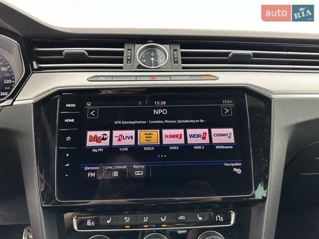 Черный Фольксваген Пассат, объемом двигателя 2 л и пробегом 228 тыс. км за 21500 $, фото 9 на Automoto.ua