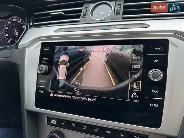 Черный Фольксваген Пассат, объемом двигателя 1.97 л и пробегом 155 тыс. км за 17750 $, фото 26 на Automoto.ua