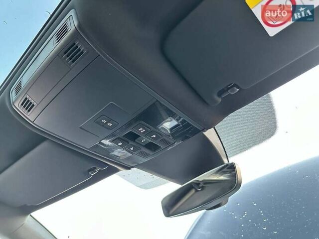 Черный Фольксваген Пассат, объемом двигателя 1.97 л и пробегом 224 тыс. км за 16000 $, фото 17 на Automoto.ua