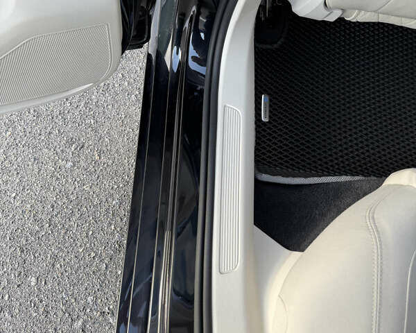 Черный Фольксваген Пассат, объемом двигателя 1.97 л и пробегом 223 тыс. км за 17100 $, фото 46 на Automoto.ua