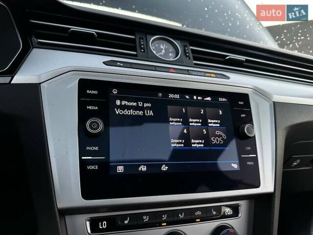 Черный Фольксваген Пассат, объемом двигателя 1.97 л и пробегом 224 тыс. км за 16000 $, фото 18 на Automoto.ua